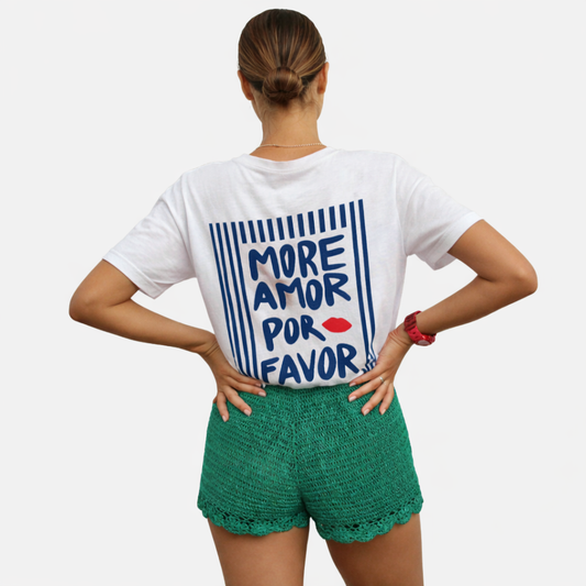 Graphic T-Shirt Women's Crew Neck More Amor Por Favor Back Print