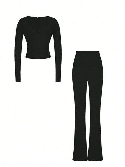 NOIRLYN Women's Autumn/Winter Y2K Casual 2 Pieces Set Sexy Solid Color V-Neck Long Sleeve T-Shirt + High Waist Slim Fit Flare Pants Elegant