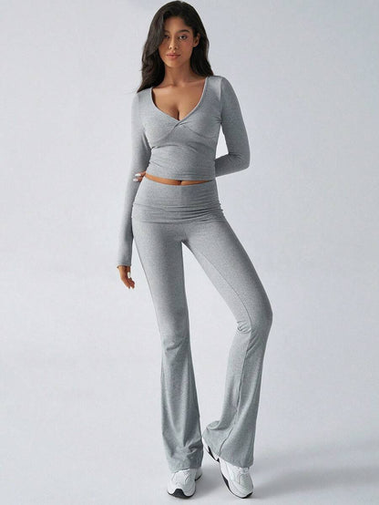NOIRLYN Women's Autumn/Winter Y2K Casual 2 Pieces Set Sexy Solid Color V-Neck Long Sleeve T-Shirt + High Waist Slim Fit Flare Pants Elegant