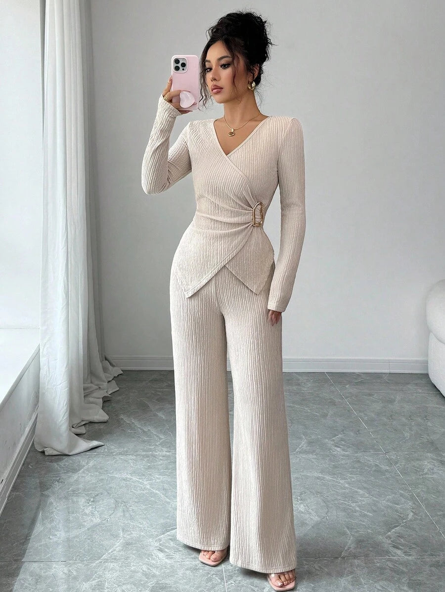 Elenzga 2pcs/Set Women's Elegant Commuter Beige Fall Winter Tea Party Solid Cross V-Neck Long Sleeve T-Shirt With Metal Buckle & Wide Leg Elastic Waist Pants