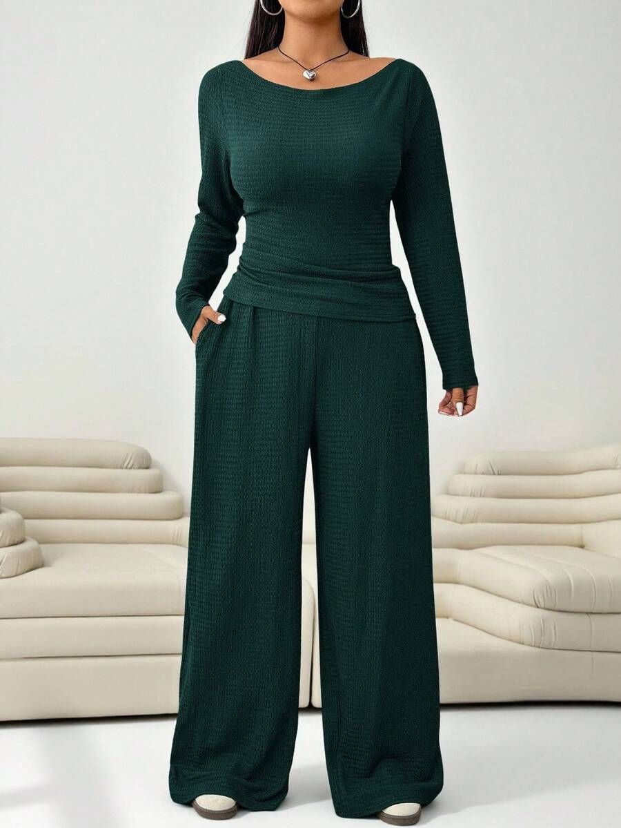 Solflare 2pcs Plus Size Textured Brown Pleated Long Sleeve Top And Pockets Pants Set Fall