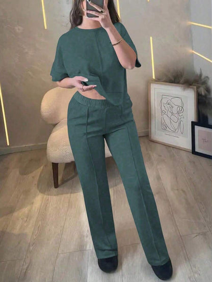 Women's 2 Pieces Casual Outfit, Comfortable Solid Color Short Sleeve Top Paired With Elastic Waist Pocket Pants, Soft Polyester-Spandex Fabric, Spring/Summer Elegant