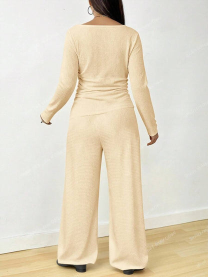 Solflare Plus Size Textured Long Sleeve Top And Loose Pants With Pockets 2 Pieces Set Fall