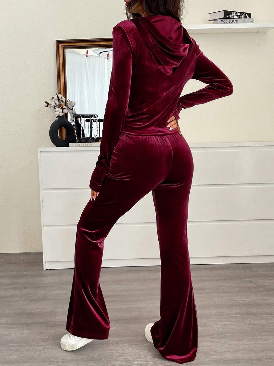 SHEIN EZwear 2pcs Women Casual Athleisure Solid Color Hoodie Top Pants Set,Autumn, Clothes For Women Lounge Travel Burgundy Lounge Travel