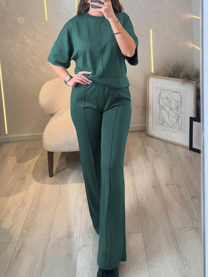 Women's 2 Pieces Casual Outfit, Comfortable Solid Color Short Sleeve Top Paired With Elastic Waist Pocket Pants, Soft Polyester-Spandex Fabric, Spring/Summer Elegant