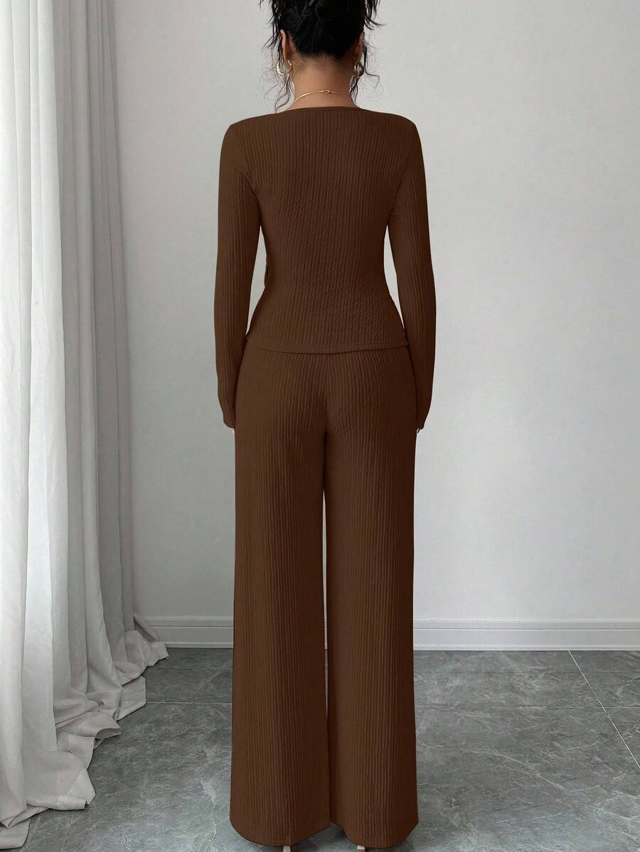 Elenzga 2pcs/Set Women's Elegant Commuter Beige Fall Winter Tea Party Solid Cross V-Neck Long Sleeve T-Shirt With Metal Buckle & Wide Leg Elastic Waist Pants