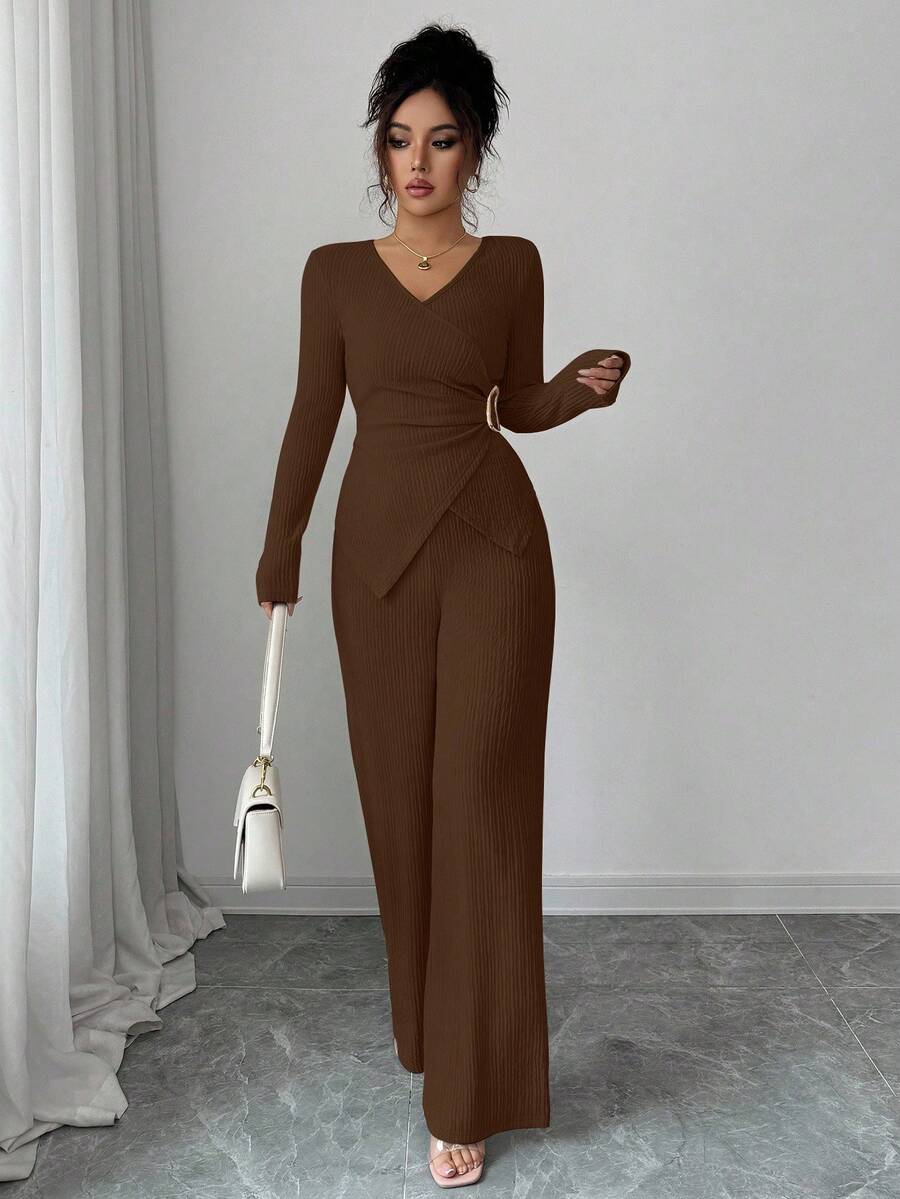 Elenzga 2pcs/Set Women's Elegant Commuter Beige Fall Winter Tea Party Solid Cross V-Neck Long Sleeve T-Shirt With Metal Buckle & Wide Leg Elastic Waist Pants