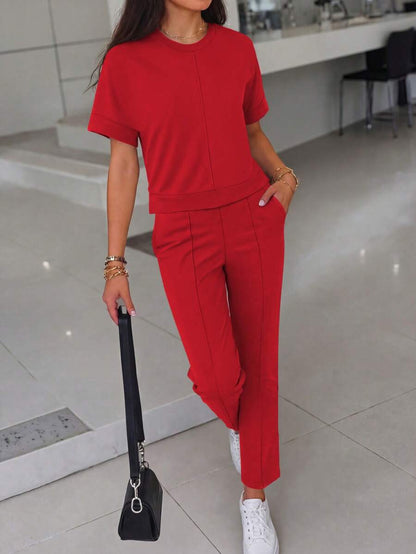Women's 2 Pieces Casual Outfit, Comfortable Solid Color Short Sleeve Top Paired With Elastic Waist Pocket Pants, Soft Polyester-Spandex Fabric, Spring/Summer Elegant