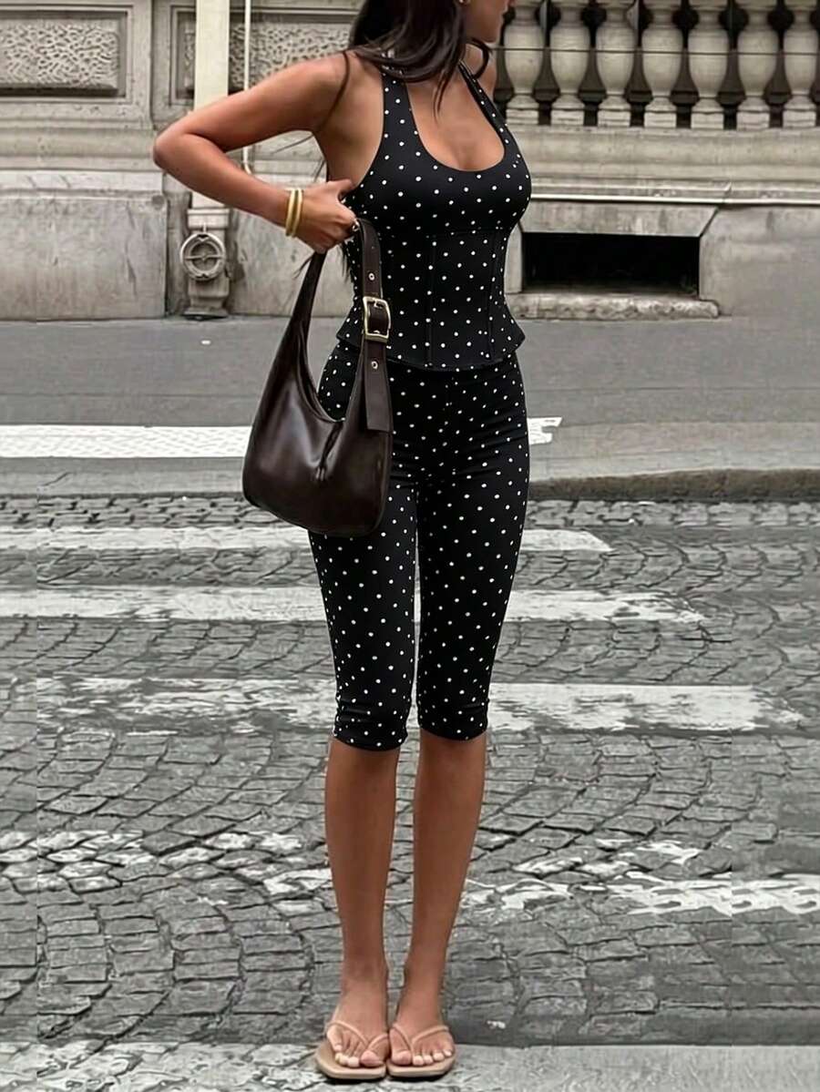Women's 2-Piece Summer Y2K Set, Polka Dot Deep V Halter Tie-Up Fitted Top & 3/4 Pants, Suitable For Outings, Street Style And Music Festivals Elegant