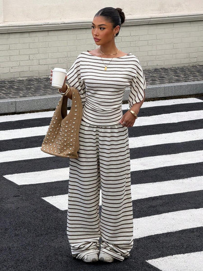 SHEIN EZwear Women's Solid Color Pleated Top And Elastic Waist Long Pants Casual Daily Set Brunch Dark Brown Summer