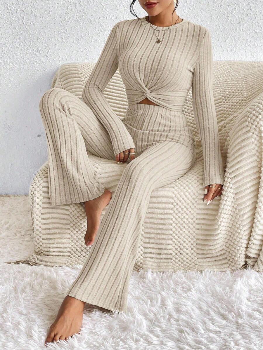 SHEIN Frenchy 2pcs Casual Traditional Beige Set: Plus Size Women's Brushed T-Shirt + Pants, Suitable For Leisure Home, Sports, Autumn/Winter Fall Formal Home Wear