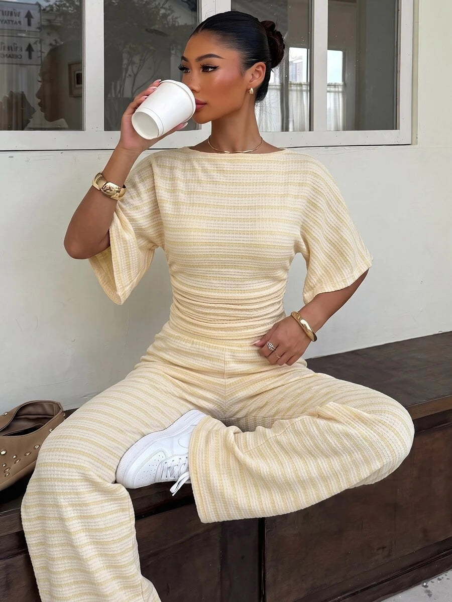 SHEIN EZwear Women's Solid Color Pleated Top And Elastic Waist Long Pants Casual Daily Set Brunch Dark Brown Summer