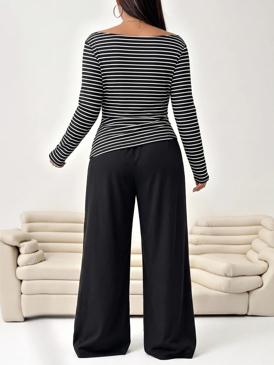 Solflare 2pcs Plus Size Textured Brown Pleated Long Sleeve Top And Pockets Pants Set Fall