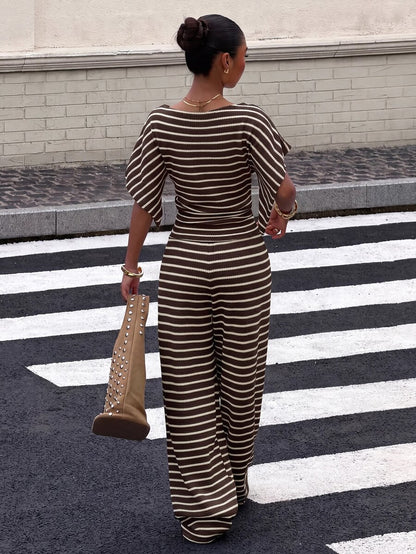 SHEIN EZwear Women's Solid Color Pleated Top And Elastic Waist Long Pants Casual Daily Set Brunch Dark Brown Summer