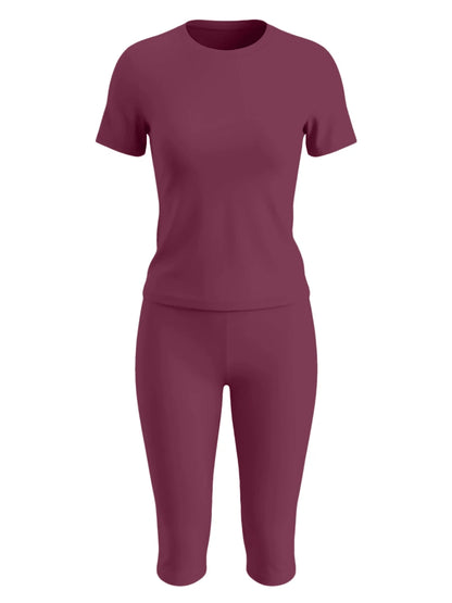 LovelyWholesale Women's Casual Crew Neck Short Sleeve Solid Color T-Shirt & 3/4 Length Pants Black 2 Pieces Set Summer Outfit Elegant