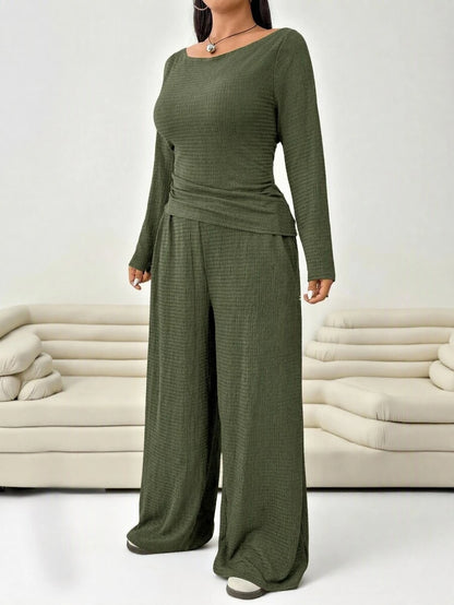 Solflare 2pcs Plus Size Textured Brown Pleated Long Sleeve Top And Pockets Pants Set Fall