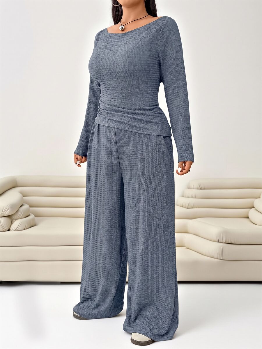 Solflare 2pcs Plus Size Textured Brown Pleated Long Sleeve Top And Pockets Pants Set Fall