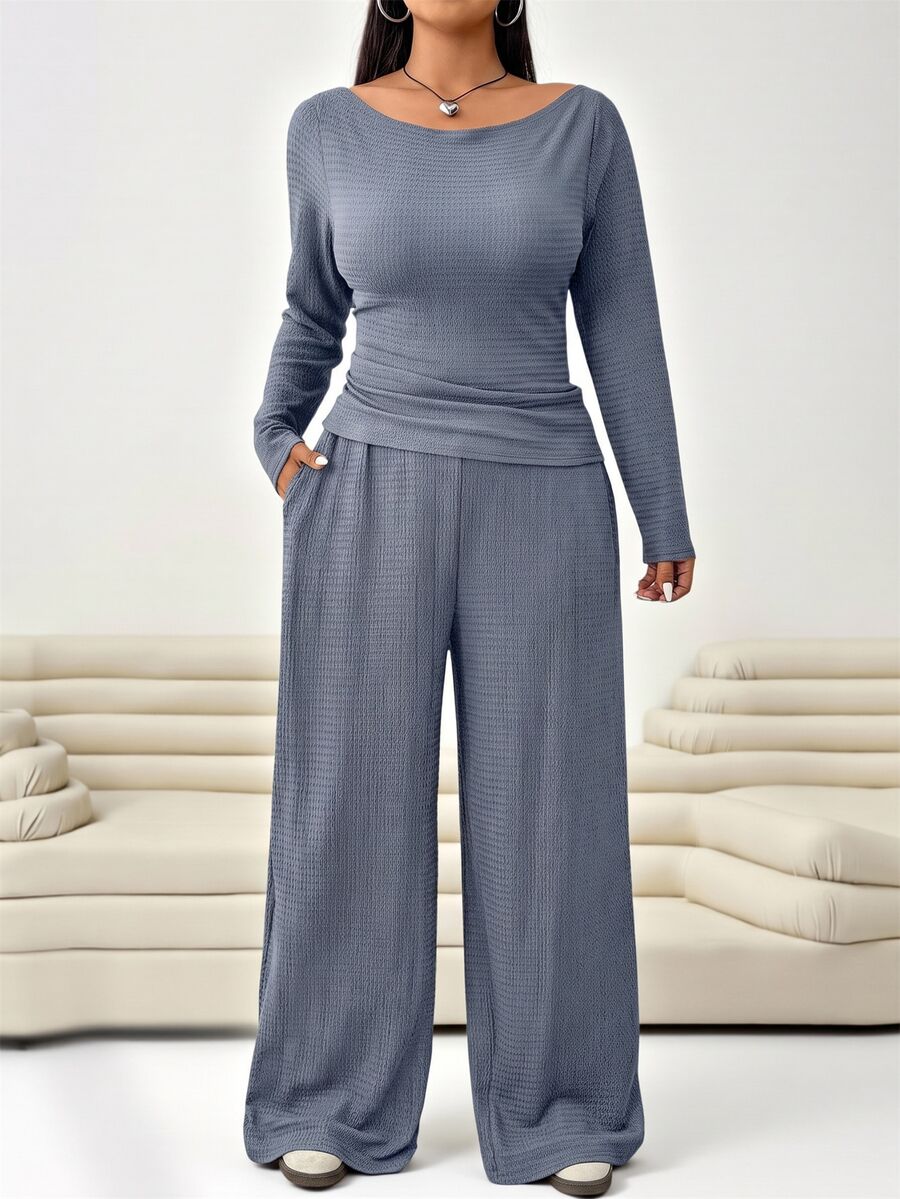 Solflare 2pcs Plus Size Textured Brown Pleated Long Sleeve Top And Pockets Pants Set Fall