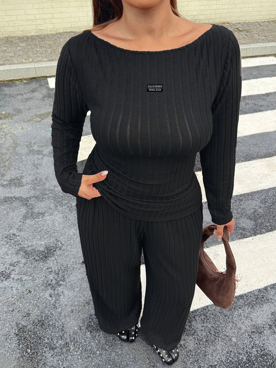 Solflare 2pcs Plus Size Textured Brown Pleated Long Sleeve Top And Pockets Pants Set Fall