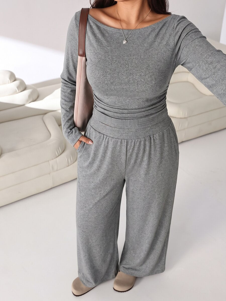 Solflare 2pcs Plus Size Textured Brown Pleated Long Sleeve Top And Pockets Pants Set Fall